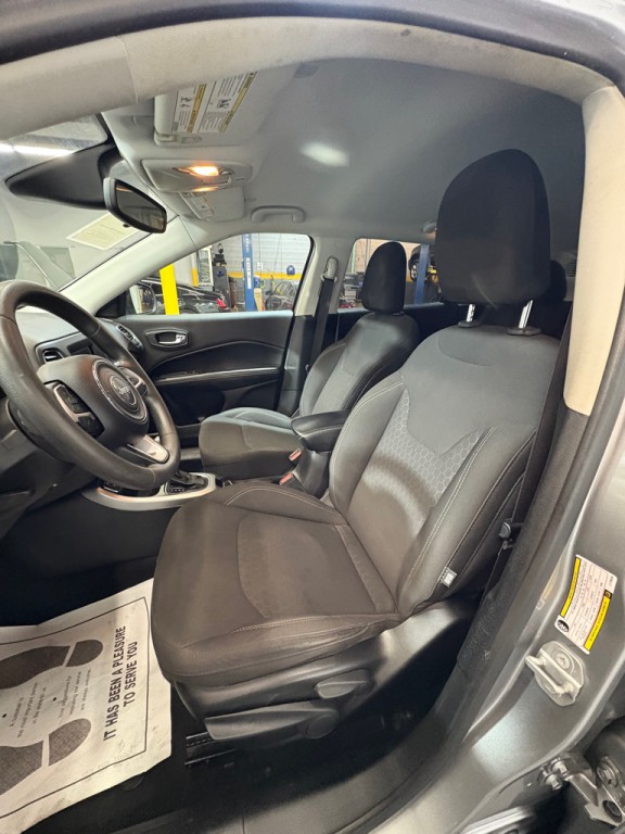 2020 Jeep Compass Image 23