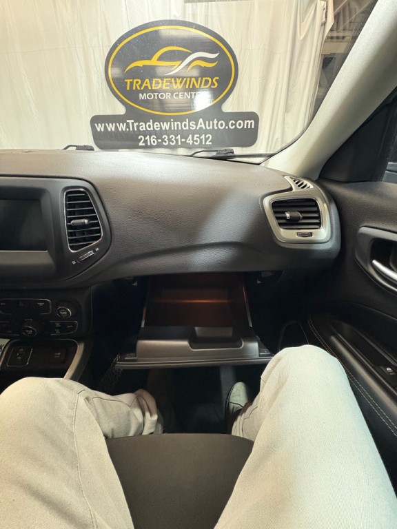 2020 Jeep Compass Image 27