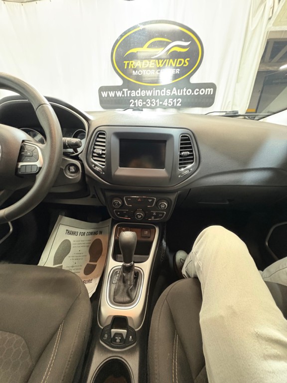 2020 Jeep Compass Image 28