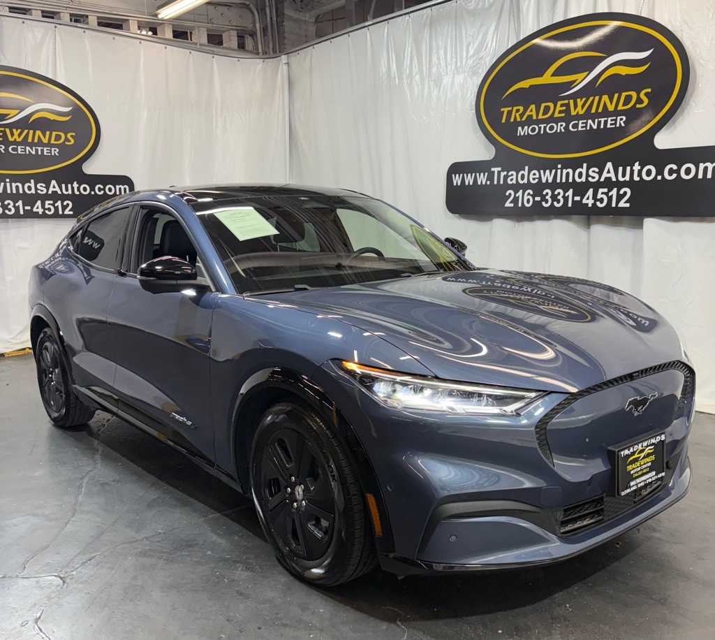 2021 Ford Mustang Image 1