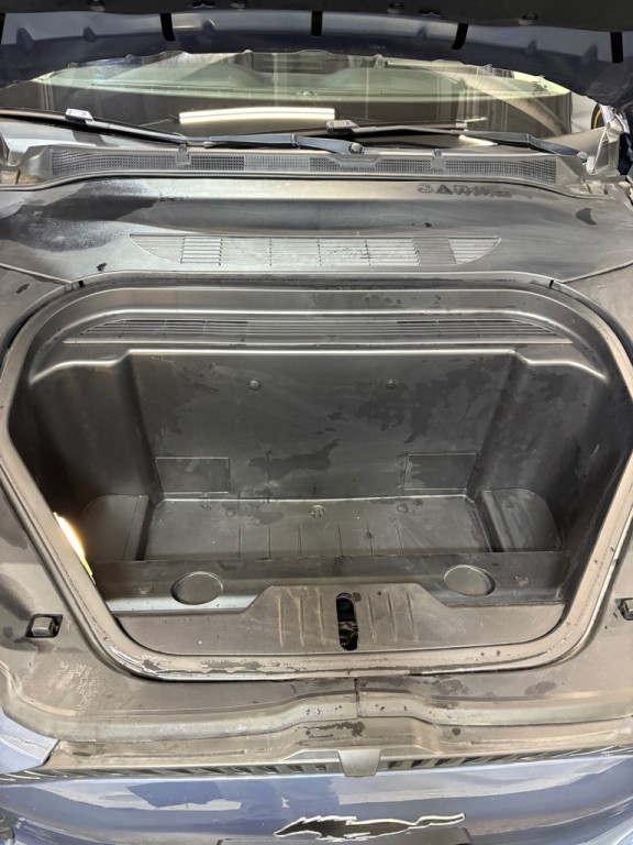 2021 Ford Mustang Image 12