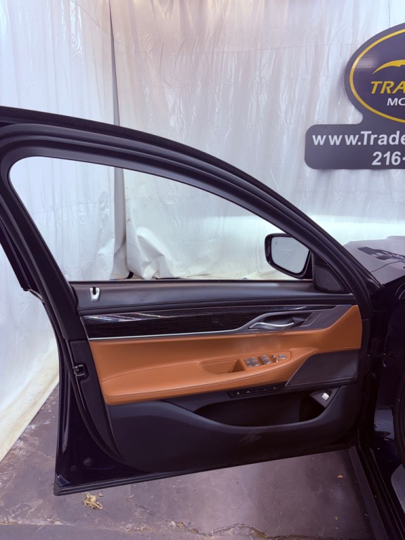 2020 BMW 7 Series Image 14