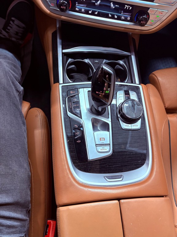 2020 BMW 7 Series Image 21