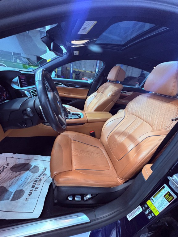 2020 BMW 7 Series Image 24