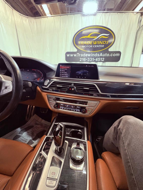 2020 BMW 7 Series Image 29