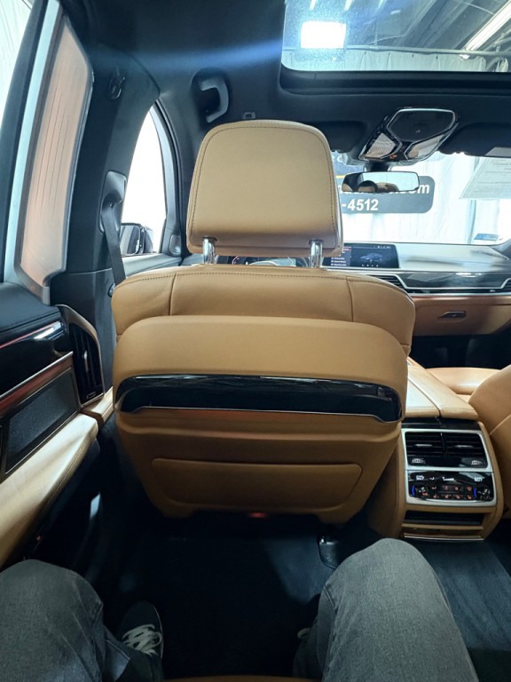2020 BMW 7 Series Image 44