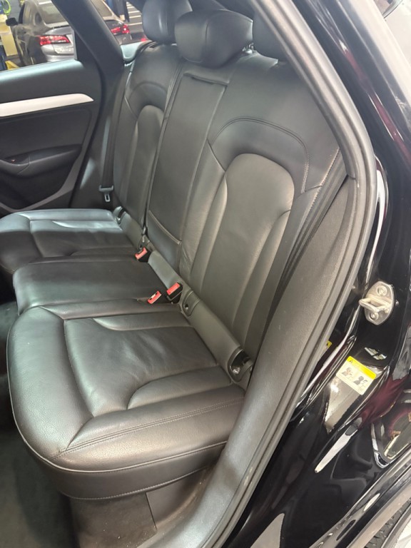 2018 Audi Q3 Image 41