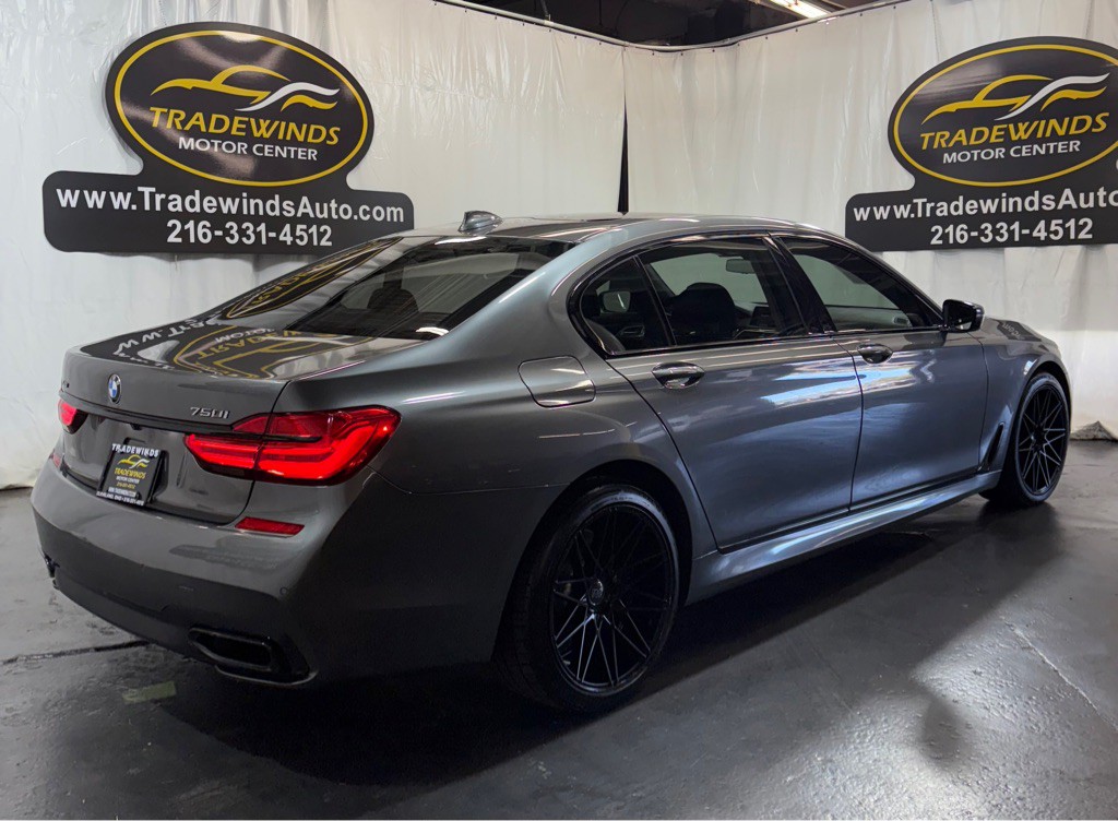 2017 BMW 7 Series Image 6