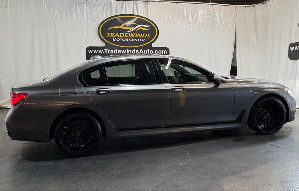 2017 BMW 7 Series Image 7