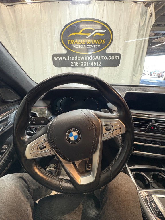 2017 BMW 7 Series Image 17