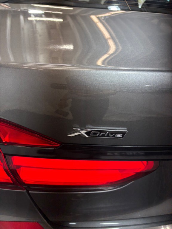 2017 BMW 7 Series Image 41