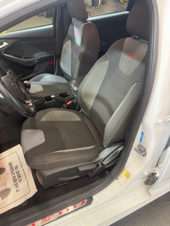 2018 Ford Focus Image 15