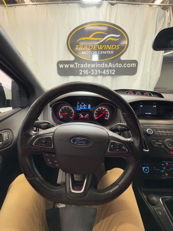 2018 Ford Focus Image 16