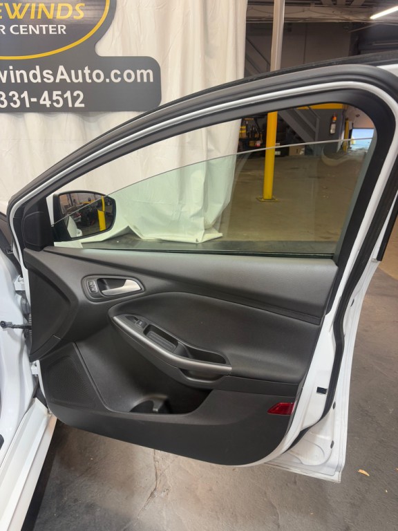 2018 Ford Focus Image 27