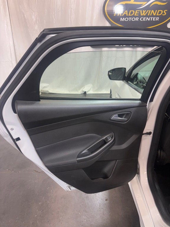 2018 Ford Focus Image 39