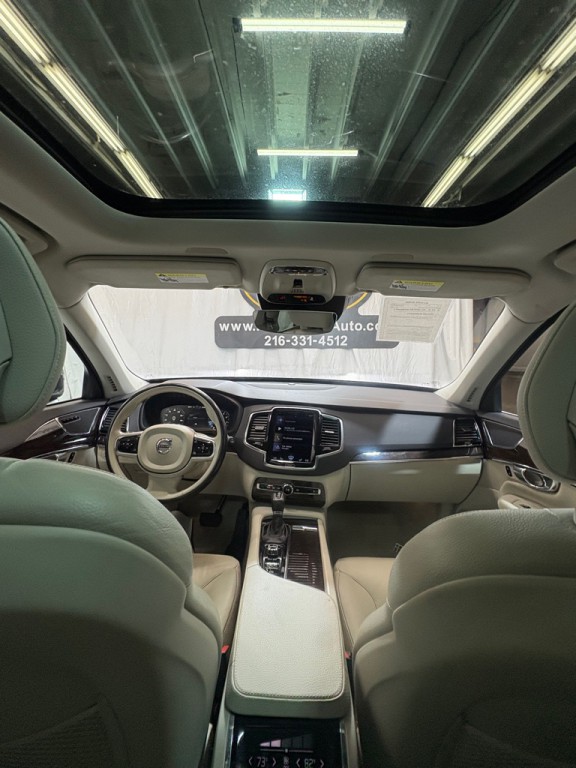 2016 Volvo XC90 Image 35