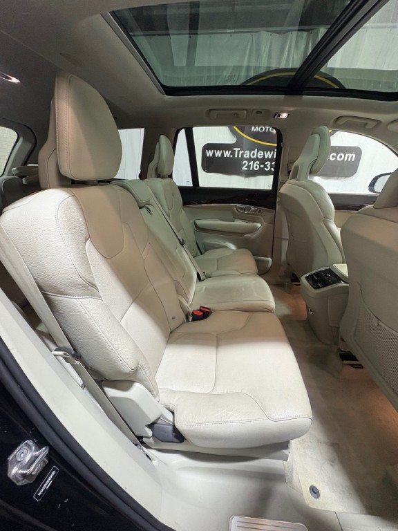 2016 Volvo XC90 Image 37