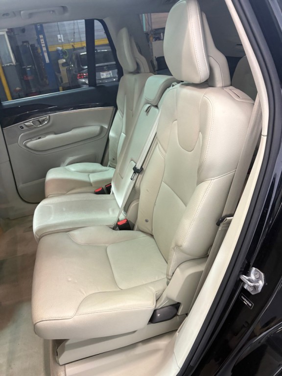 2016 Volvo XC90 Image 47