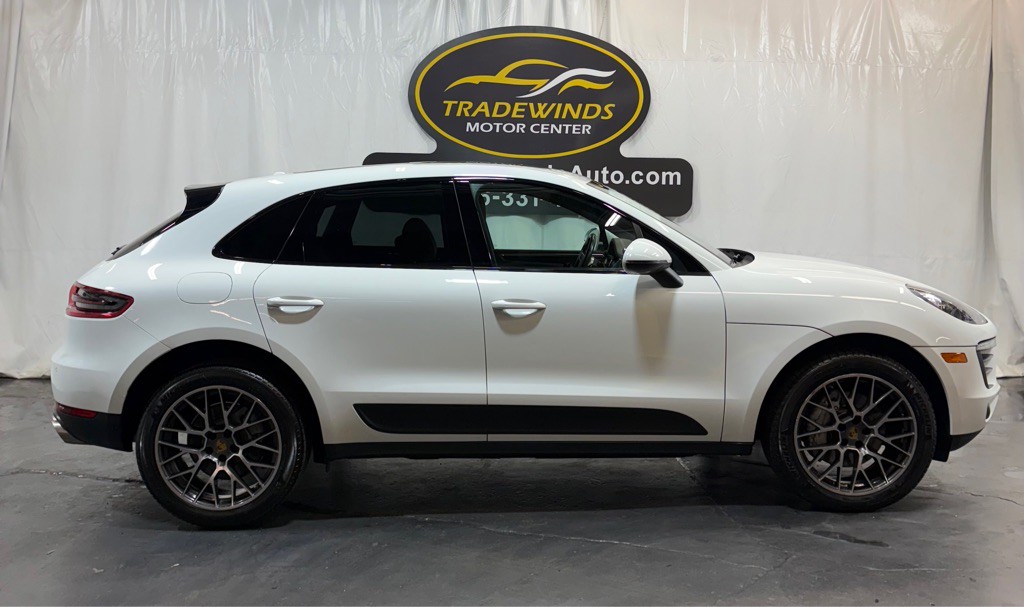 2018 Porsche Macan Image 7