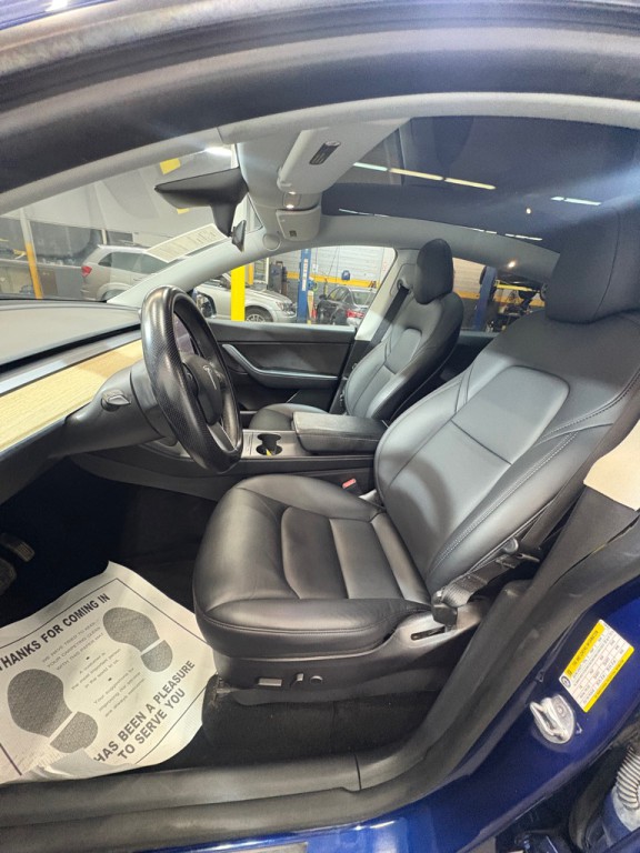 2021 Tesla Model Y Image 23