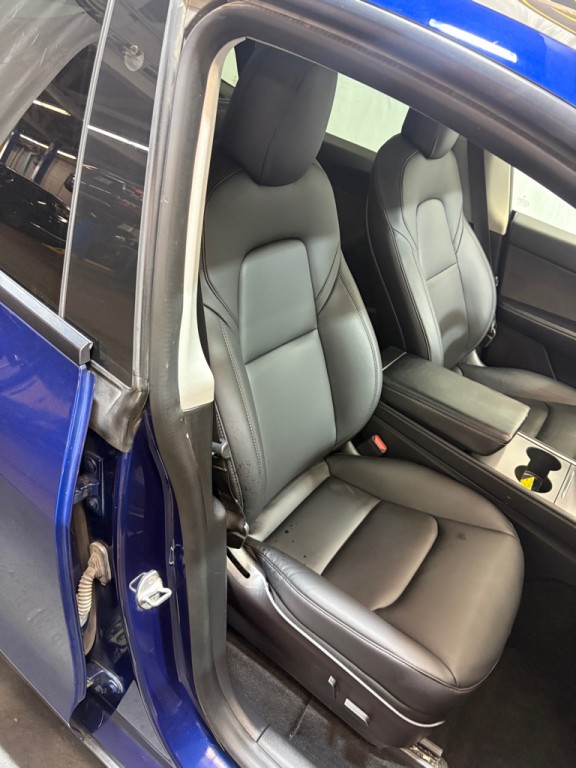 2021 Tesla Model Y Image 25