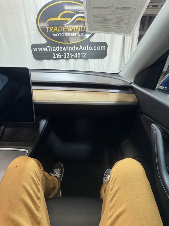 2021 Tesla Model Y Image 26