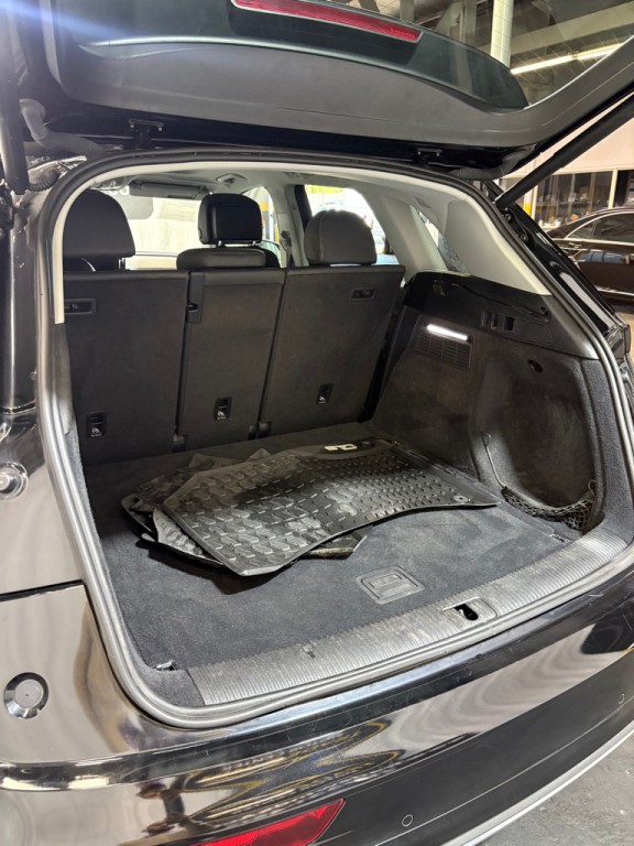 2021 Audi Q5 Image 8