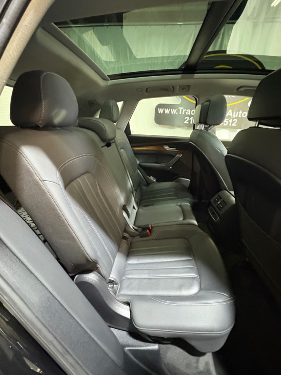 2021 Audi Q5 Image 36