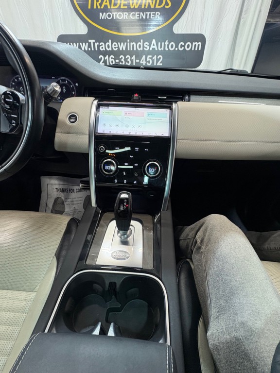 2020 Land Rover Discovery Sport Image 30
