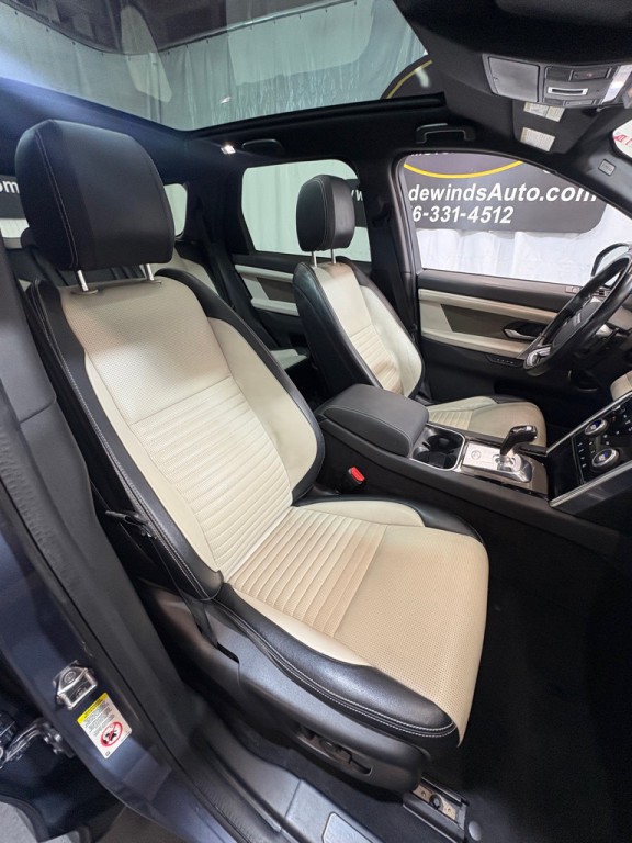 2020 Land Rover Discovery Sport Image 31