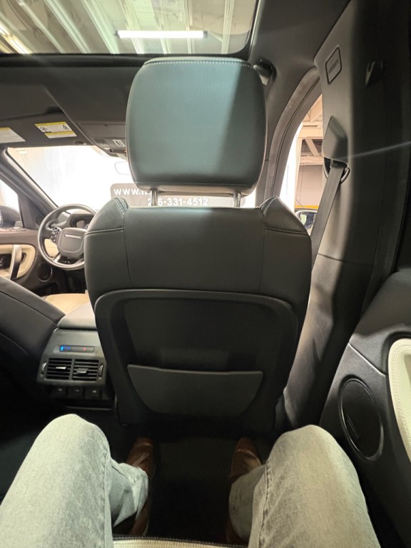 2020 Land Rover Discovery Sport Image 34