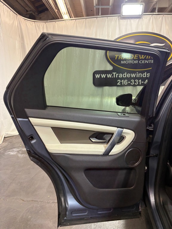 2020 Land Rover Discovery Sport Image 39