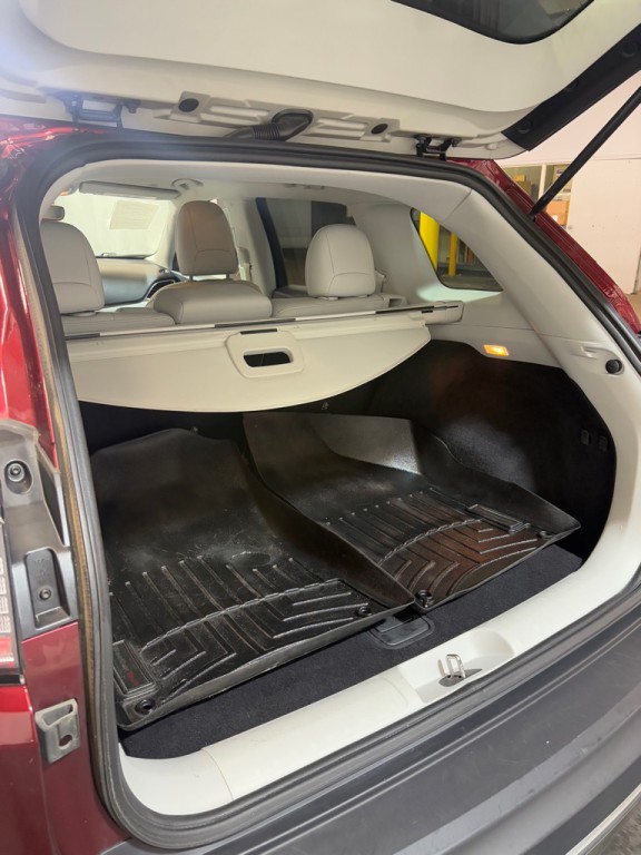 2019 Jeep Cherokee Image 8