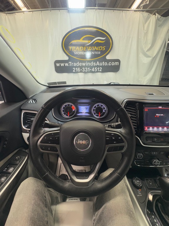 2019 Jeep Cherokee Image 16