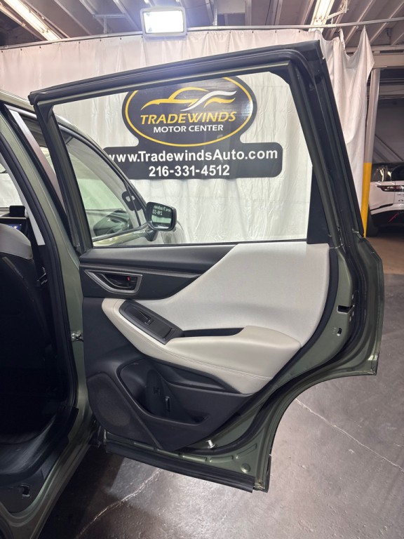 2019 Subaru Forester Image 32