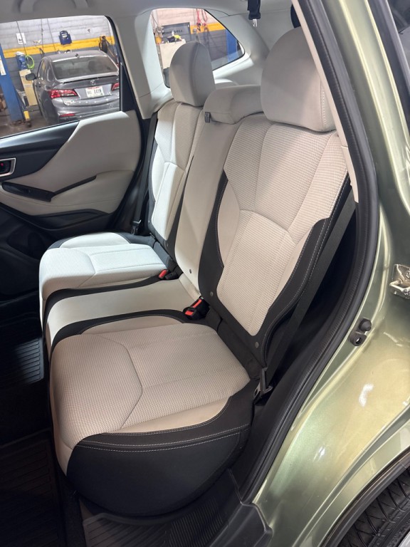 2019 Subaru Forester Image 40