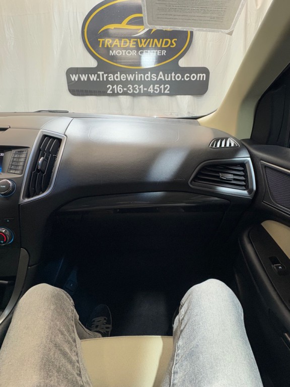 2018 Ford Edge Image 29