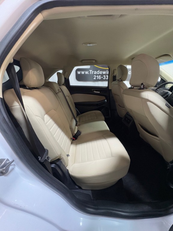 2018 Ford Edge Image 38