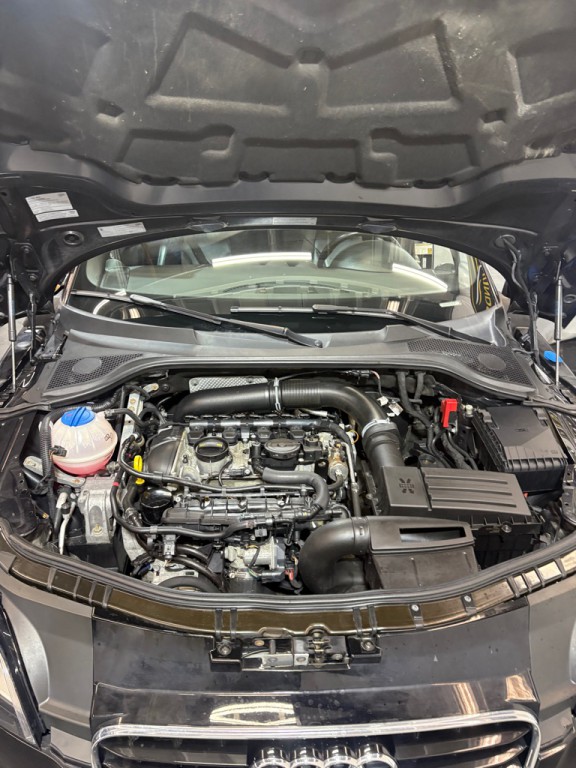 2015 Audi TT Image 16