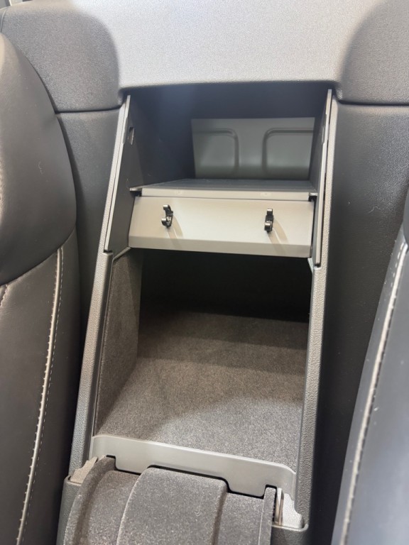 2015 Audi TT Image 24