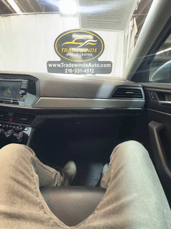 2019 Volkswagen Jetta Image 28