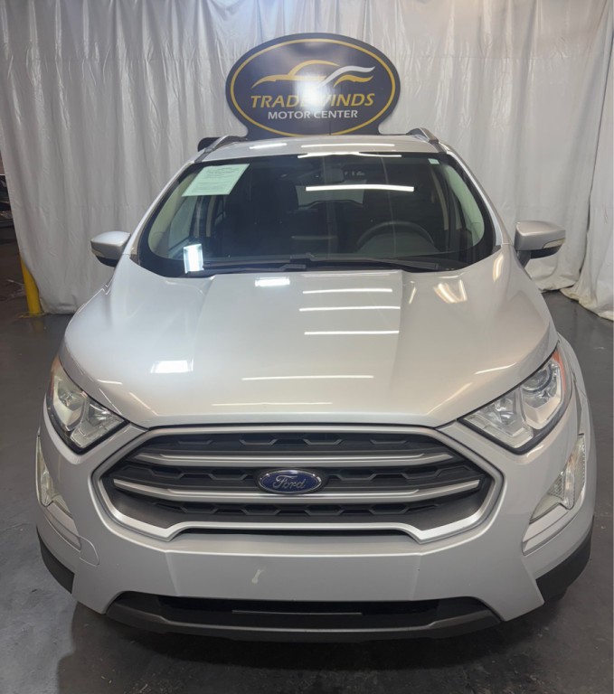 2018 Ford Econoline Image 2