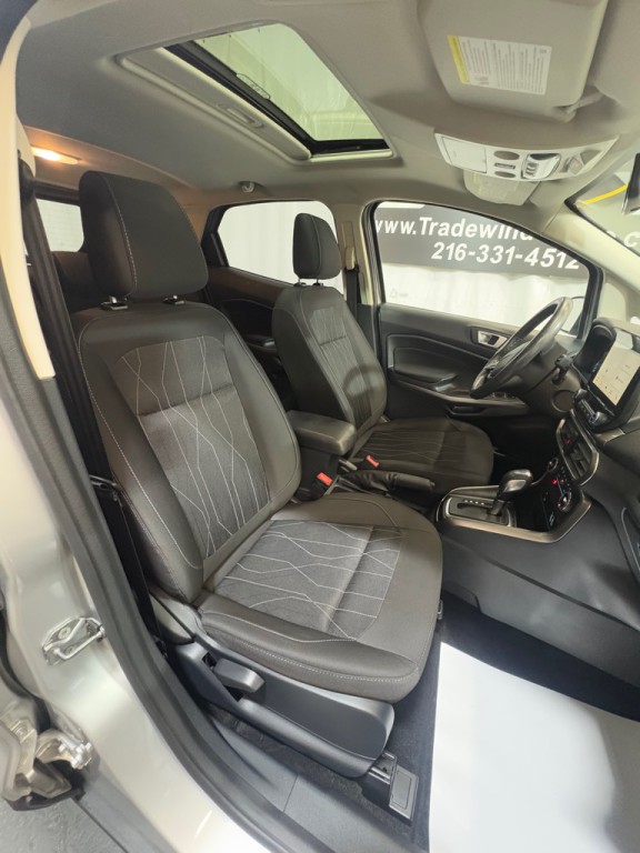 2018 Ford Econoline Image 30