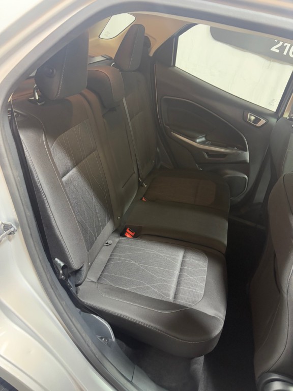 2018 Ford Econoline Image 32