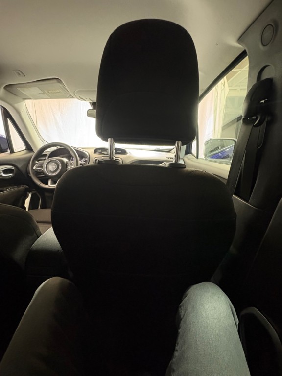 2018 Jeep Renegade Image 33