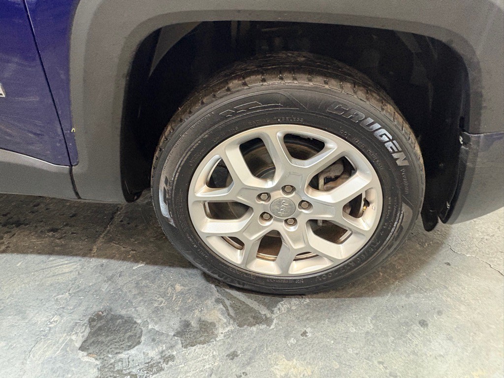 2018 Jeep Renegade Image 42