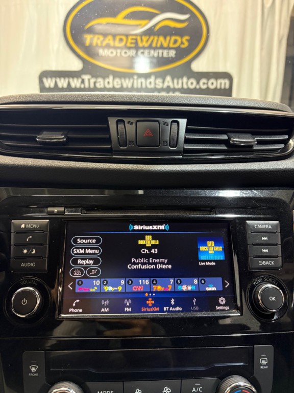 2019 Nissan Rogue Image 19