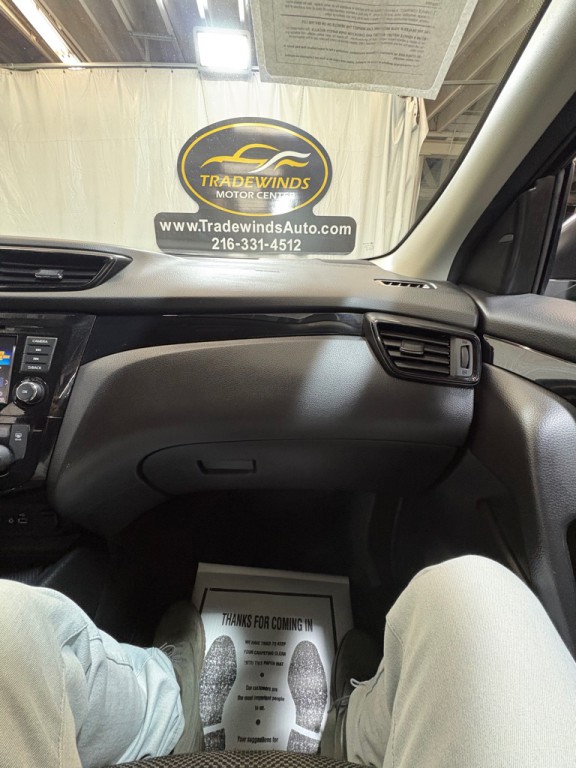 2019 Nissan Rogue Image 27