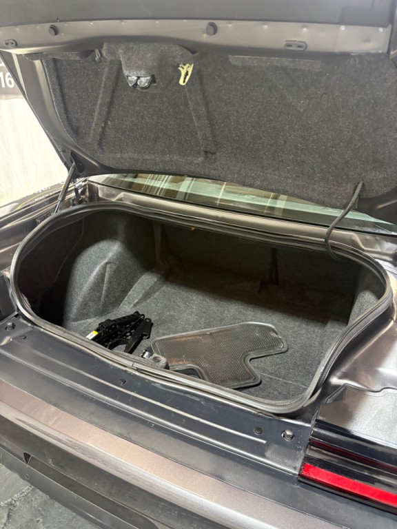 2023 Dodge Challenger Image 10