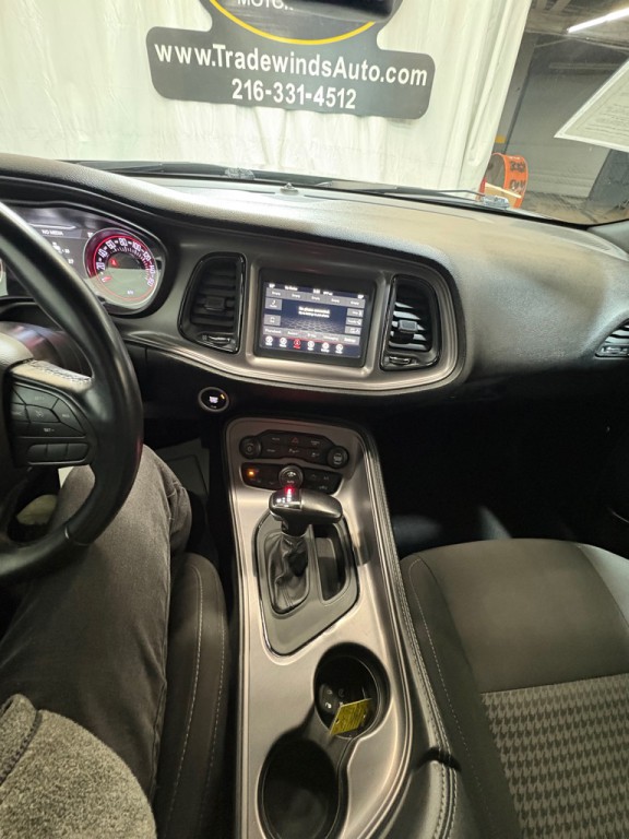 2023 Dodge Challenger Image 18